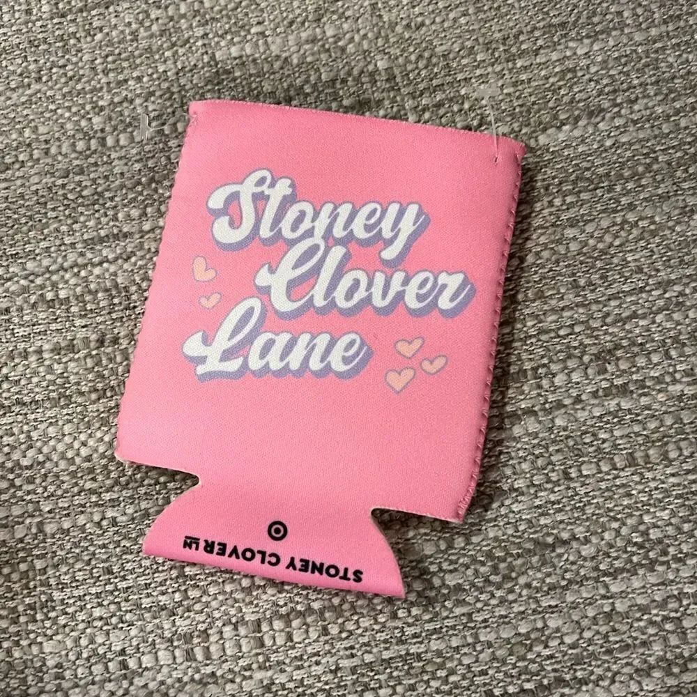 Stoney Clover Lane pink with hearts drink coozie
